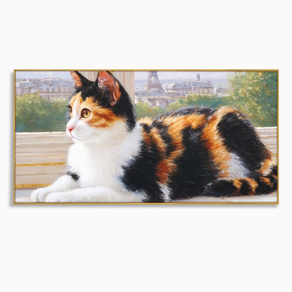 Tablou canvas cu pictura cu pisica calico si turnul eiffel, in rama de aluminiu auriu