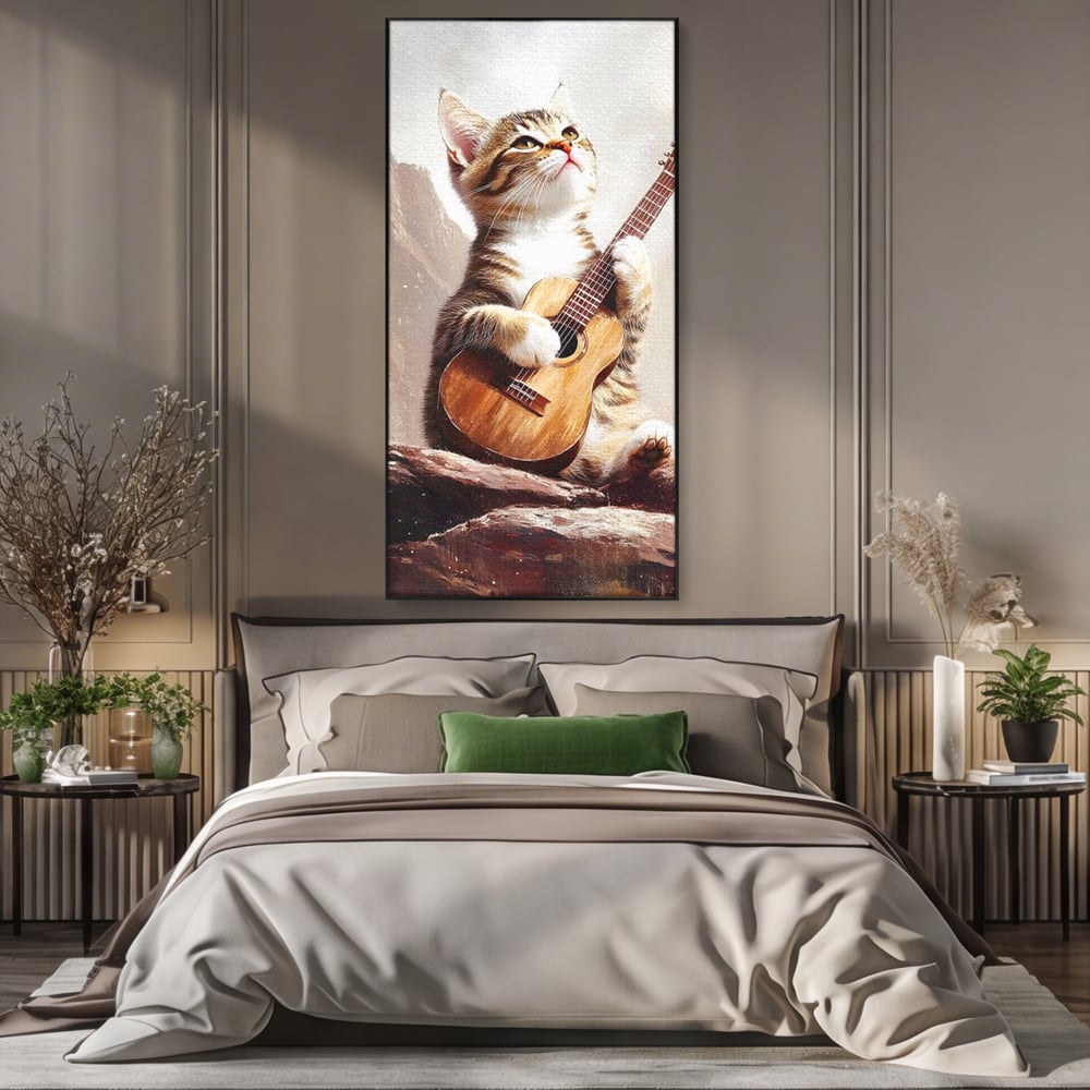 Tablou canvas cu tablou canvas cu pisica cantand la chitara, in rama de aluminiu negru, pe perete intr-un dormitor