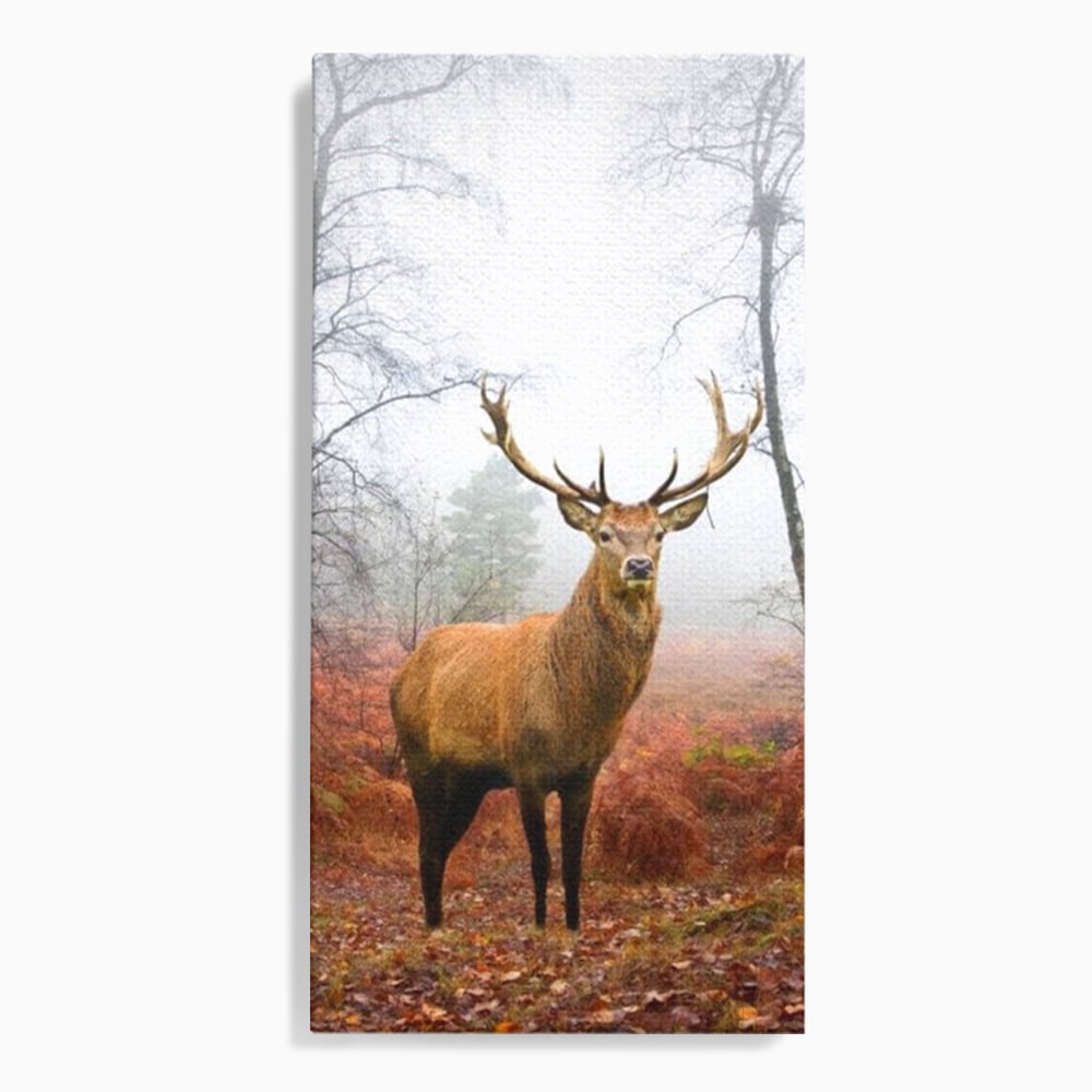 Tablou canvas cu tablou canvas cu cerb in padure cu ceata, fara rama, pe sasiu de lemn
