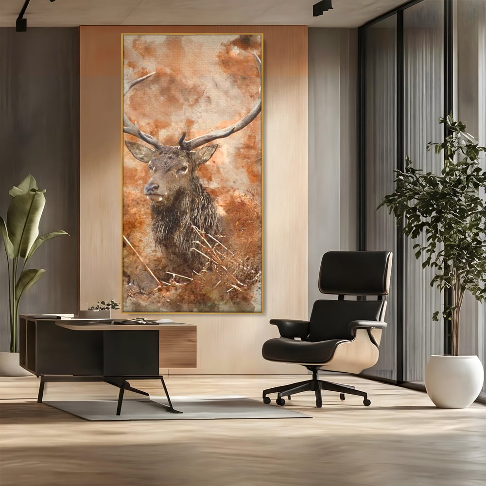 Tablou canvas cu tablou canvas cu cerb in padure, in rama de aluminiu auriu, pe perete intr-un birou