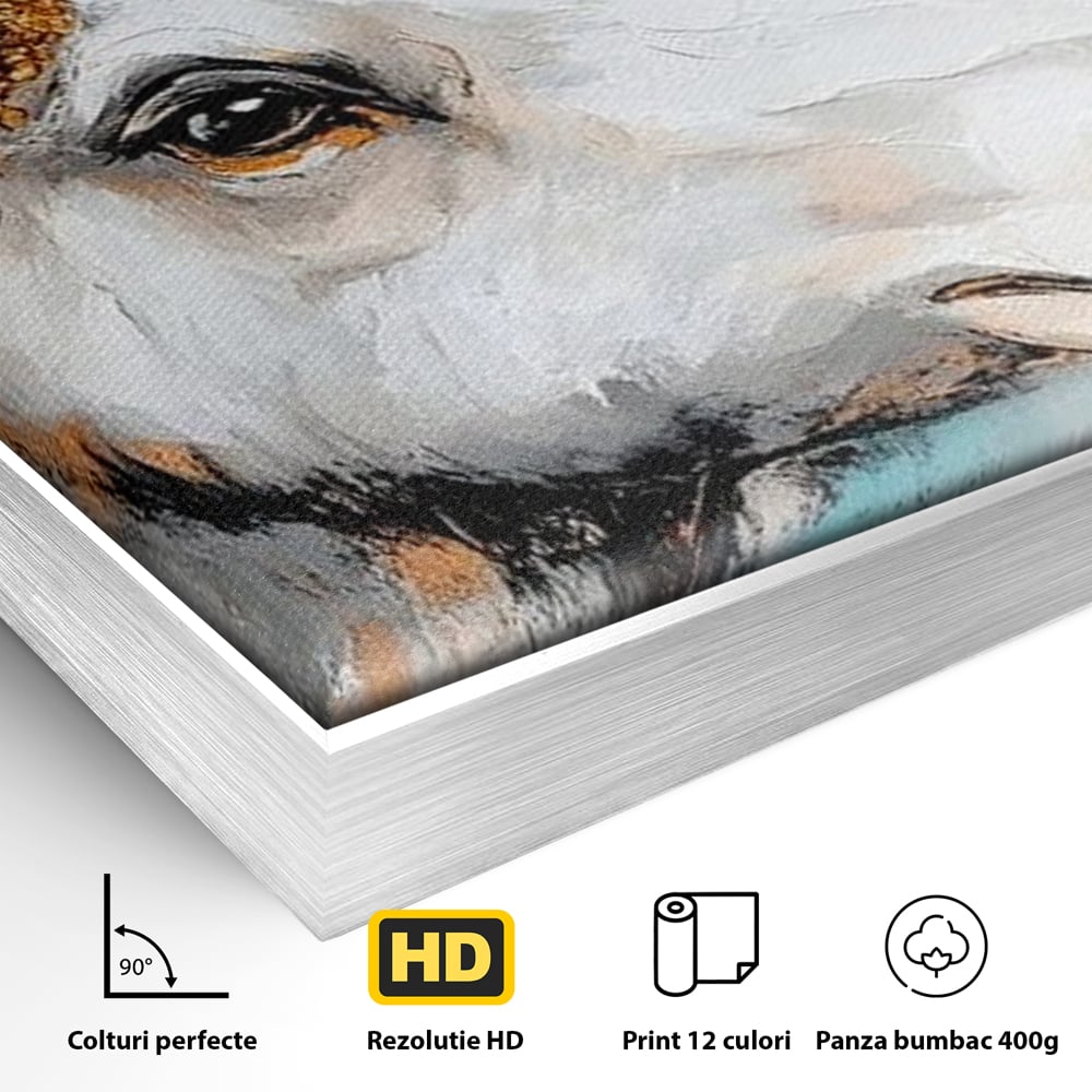 Detaliu al suprafetei: tablou canvas cu cap de elan pictat, in rama de aluminiu argintiu