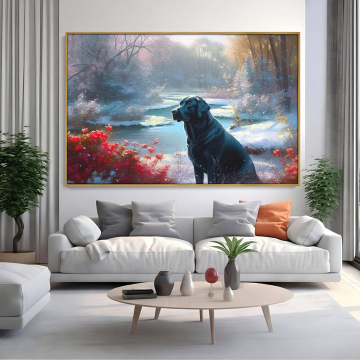 Tablou canvas cu tablou canvas cu labrador negru pe malul unui lac inzapezit, in rama de aluminiu auriu, pe perete intr-un living