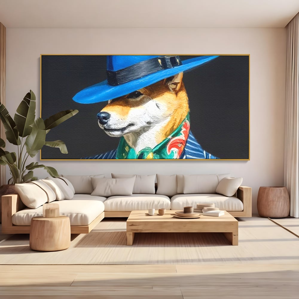 Tablou canvas cu pictura cu caine in costum si palarie, in rama de aluminiu auriu, pe perete intr-un living