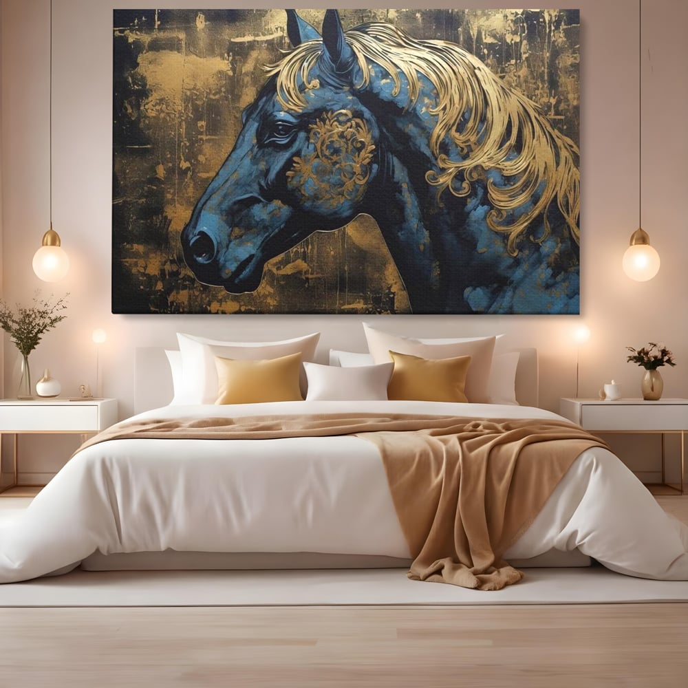 Tablou canvas cu tablou canvas cu profil de cal, fara rama, pe sasiu de lemn, pe perete intr-un dormitor
