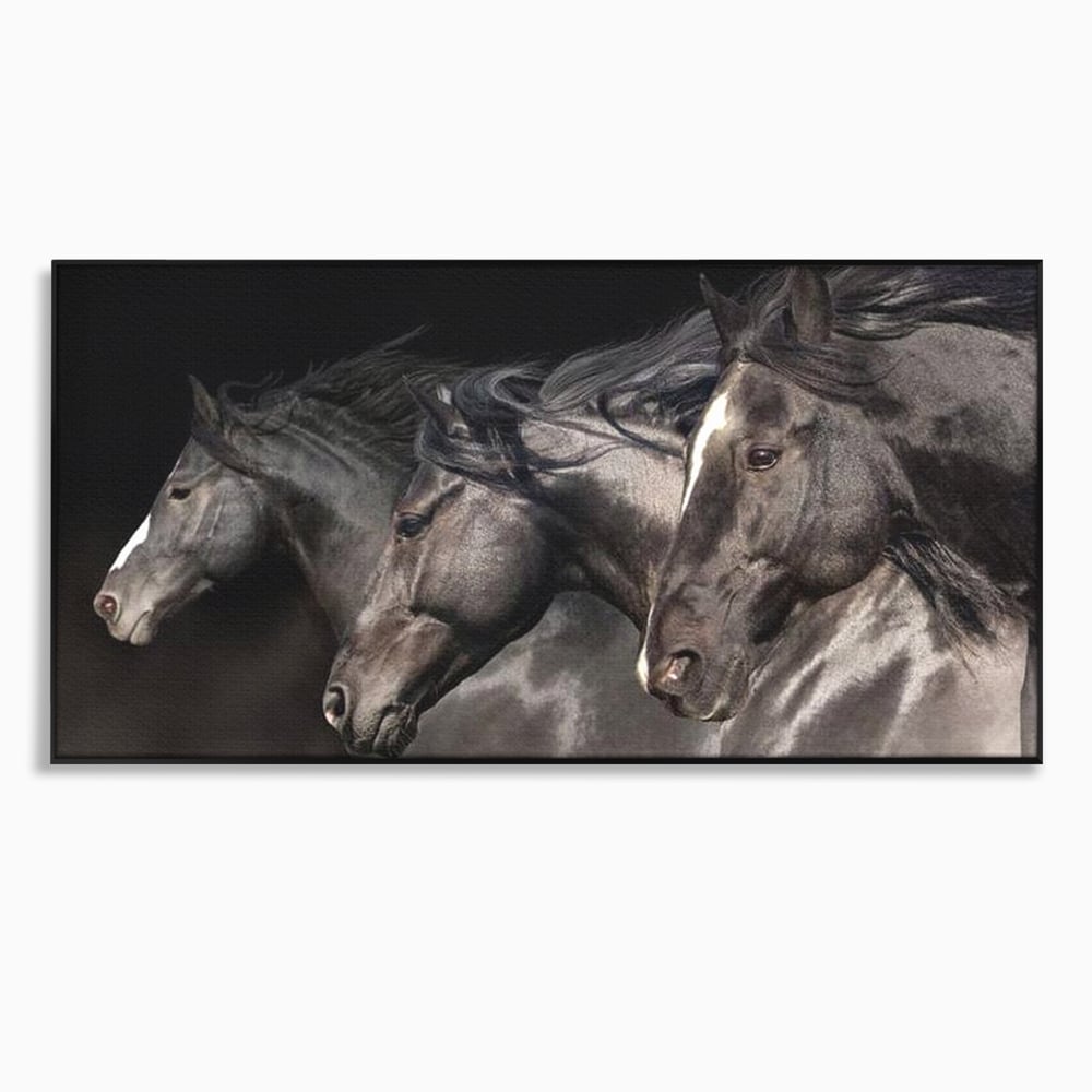 Tablou canvas cu tablou canvas cu trei cai negri in galop, in rama de aluminiu negru