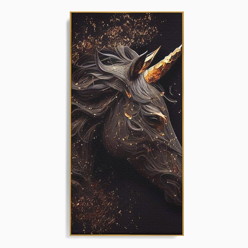 Tablou canvas cu portret de unicorn negru cu detalii aurii, in rama de aluminiu auriu