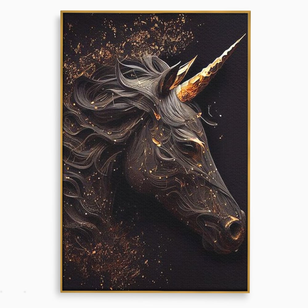 Tablou canvas cu portret de unicorn negru cu detalii aurii, in rama de aluminiu auriu