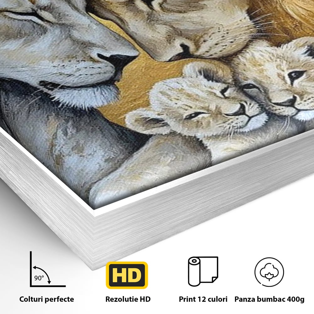 Detaliu al suprafetei: tablou canvas cu familie de lei pictata, in rama de aluminiu argintiu