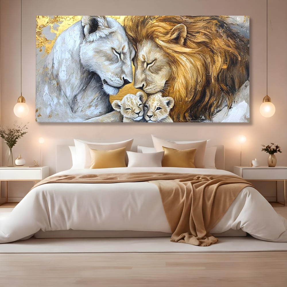 Tablou canvas cu tablou canvas cu familie de lei pictata, fara rama, pe sasiu de lemn, pe perete intr-un dormitor