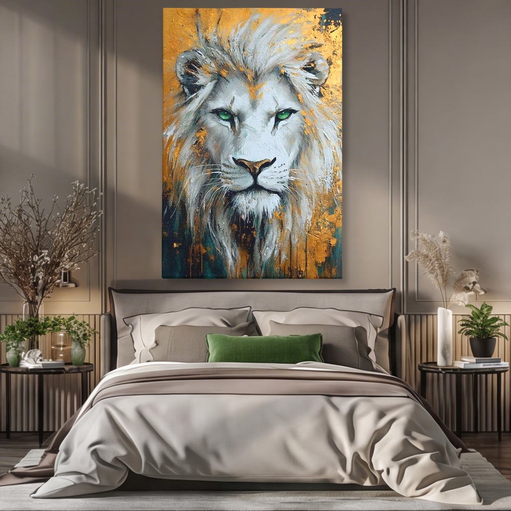 Tablou canvas cu tablou canvas cu leu alb si ochi verzi, fara rama, pe sasiu de lemn, pe perete intr-un dormitor