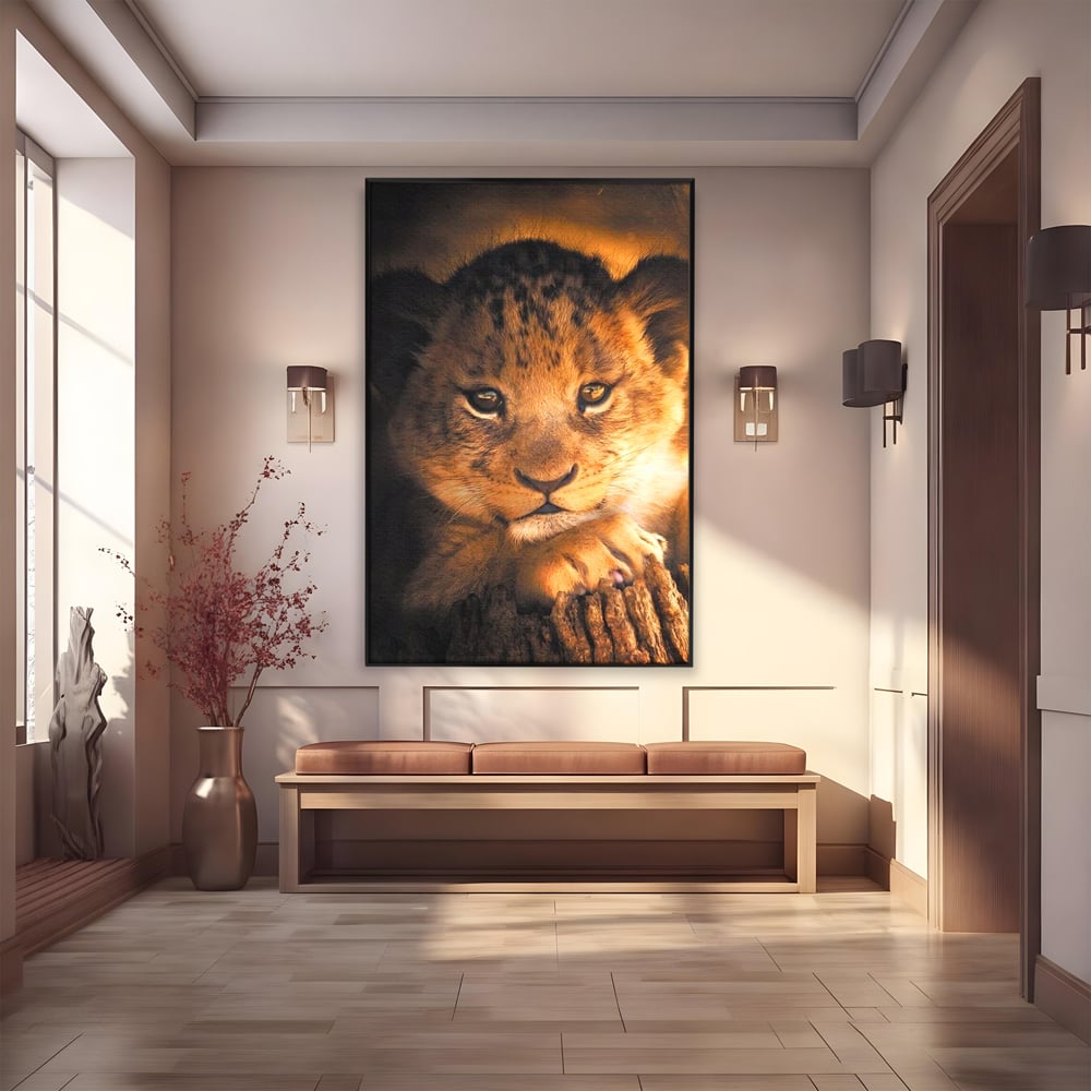 Tablou canvas cu tablou canvas cu portret de pui de leu, in rama de aluminiu negru