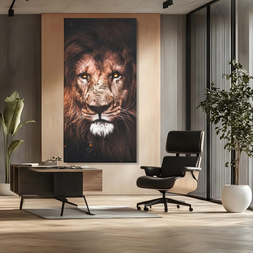 Tablou canvas cu tablou canvas cu leu, fara rama, pe sasiu de lemn, pe perete intr-un birou