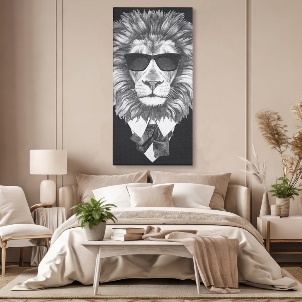 Tablou canvas cu tablou canvas cu leu in costum si ochelari, fara rama, pe sasiu de lemn, pe perete intr-un dormitor