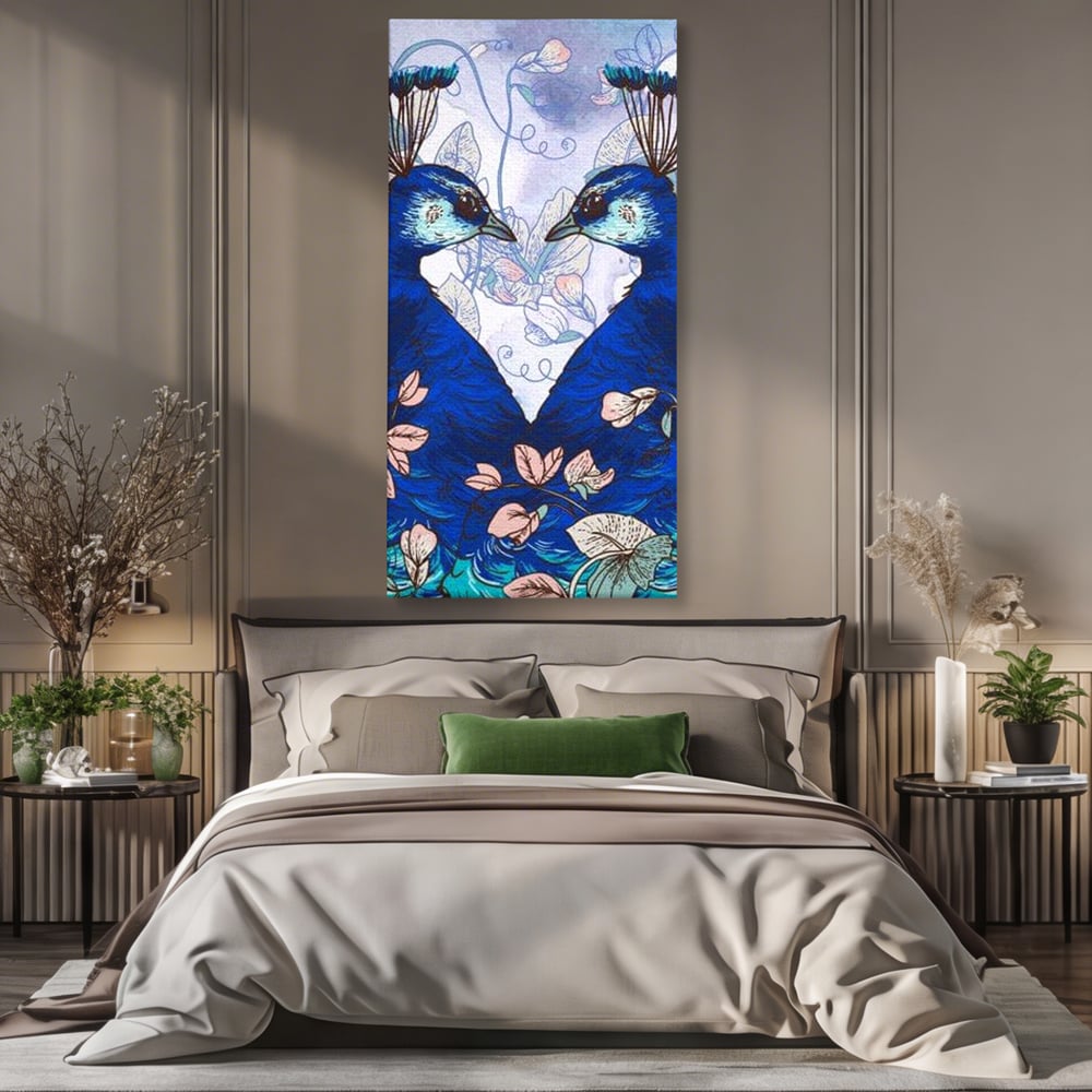 Tablou canvas cu tablou canvas cu doi pauni albastri, fara rama, pe sasiu de lemn, pe perete intr-un dormitor
