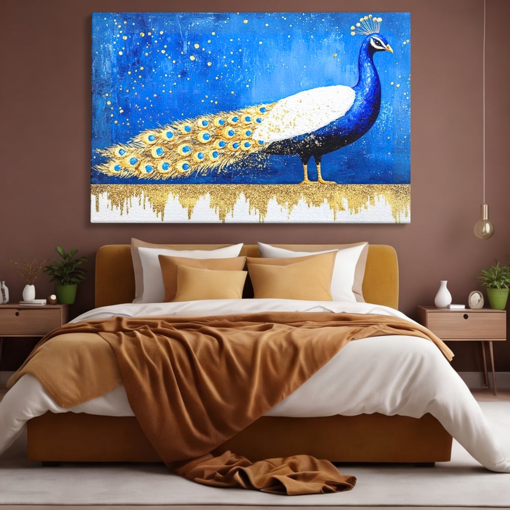 Tablou canvas cu tablou canvas cu paun in nuante de albastru si auriu, fara rama, pe sasiu de lemn, pe perete intr-un dormitor