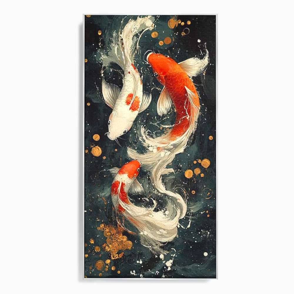 Tablou canvas cu pictura verticala cu trei pesti koi, in rama de aluminiu argintiu