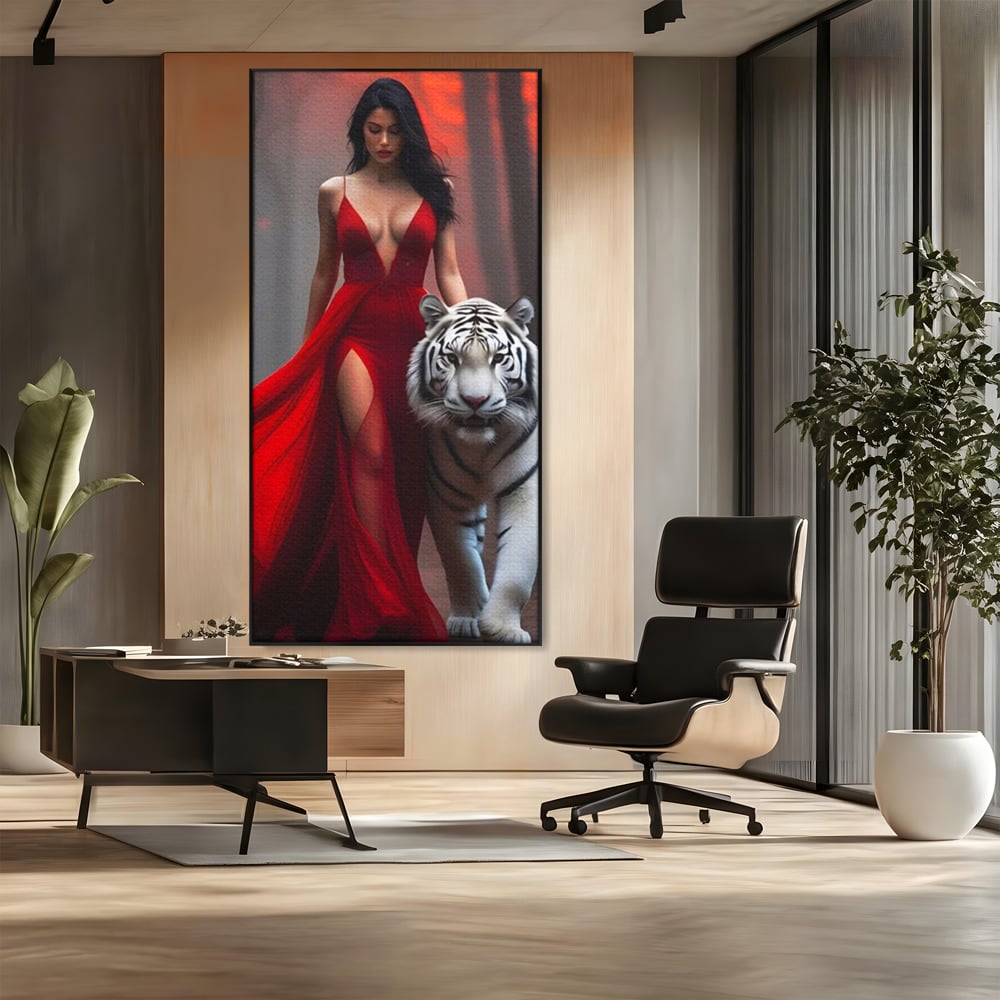 Tablou canvas cu tablou canvas cu femeie si tigru alb, in rama de aluminiu negru, pe perete intr-un birou