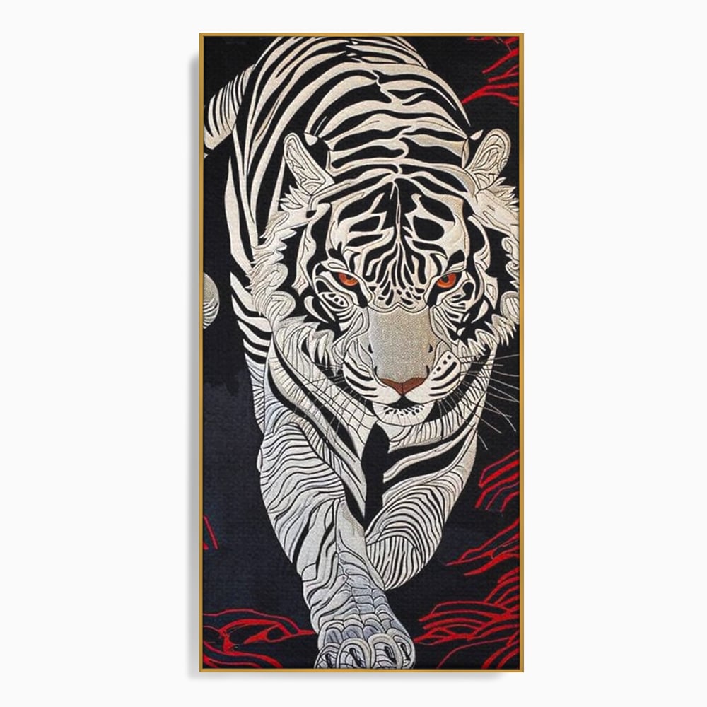 Tablou canvas cu tablou vertical cu tigru alb pe fundal negru, in rama de aluminiu auriu