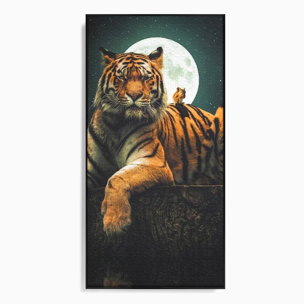 Tablou canvas cu tablou canvas cu tigru si veverita, in rama de aluminiu negru