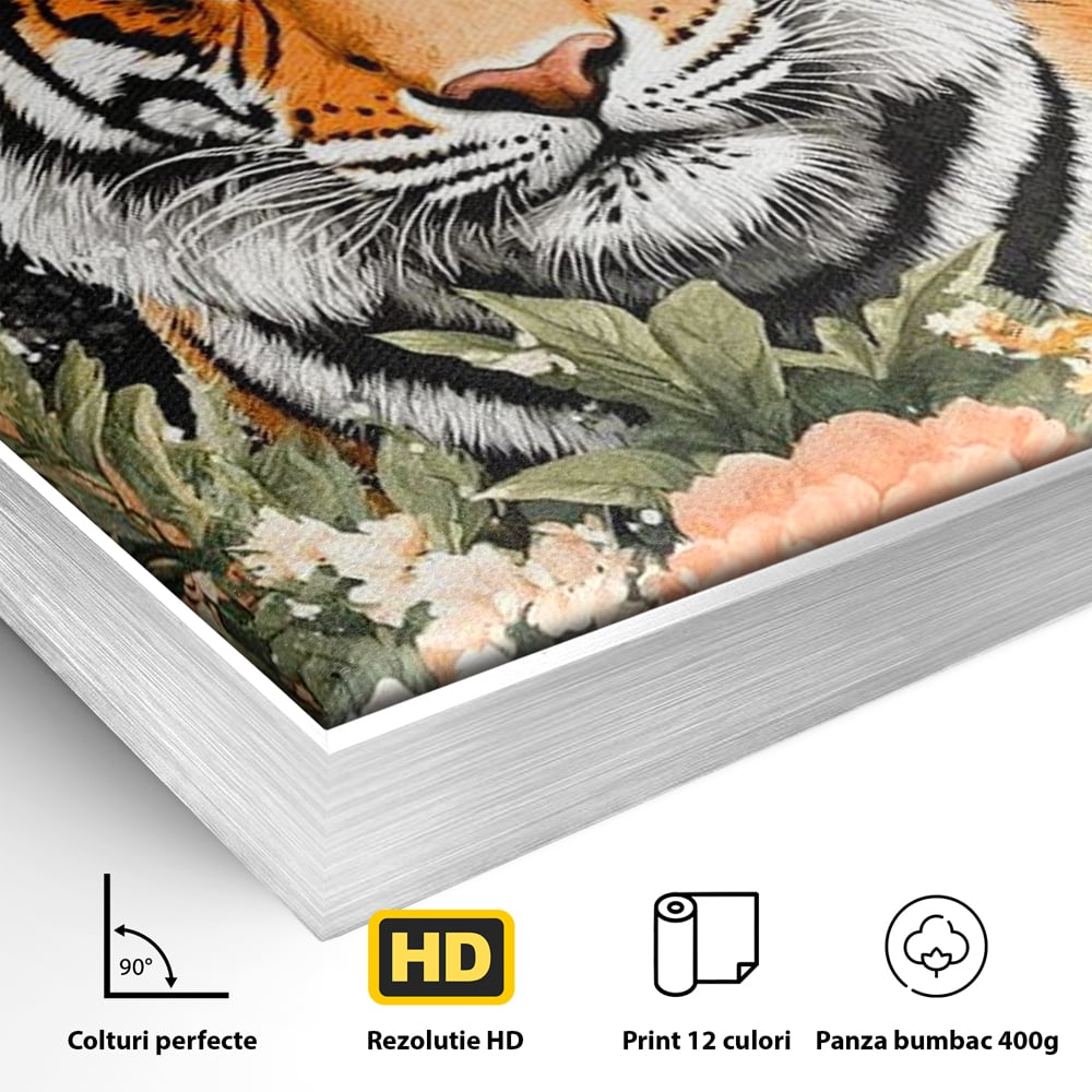 Detaliu al suprafetei: tablou canvas cu tigru si flori, in rama de aluminiu argintiu