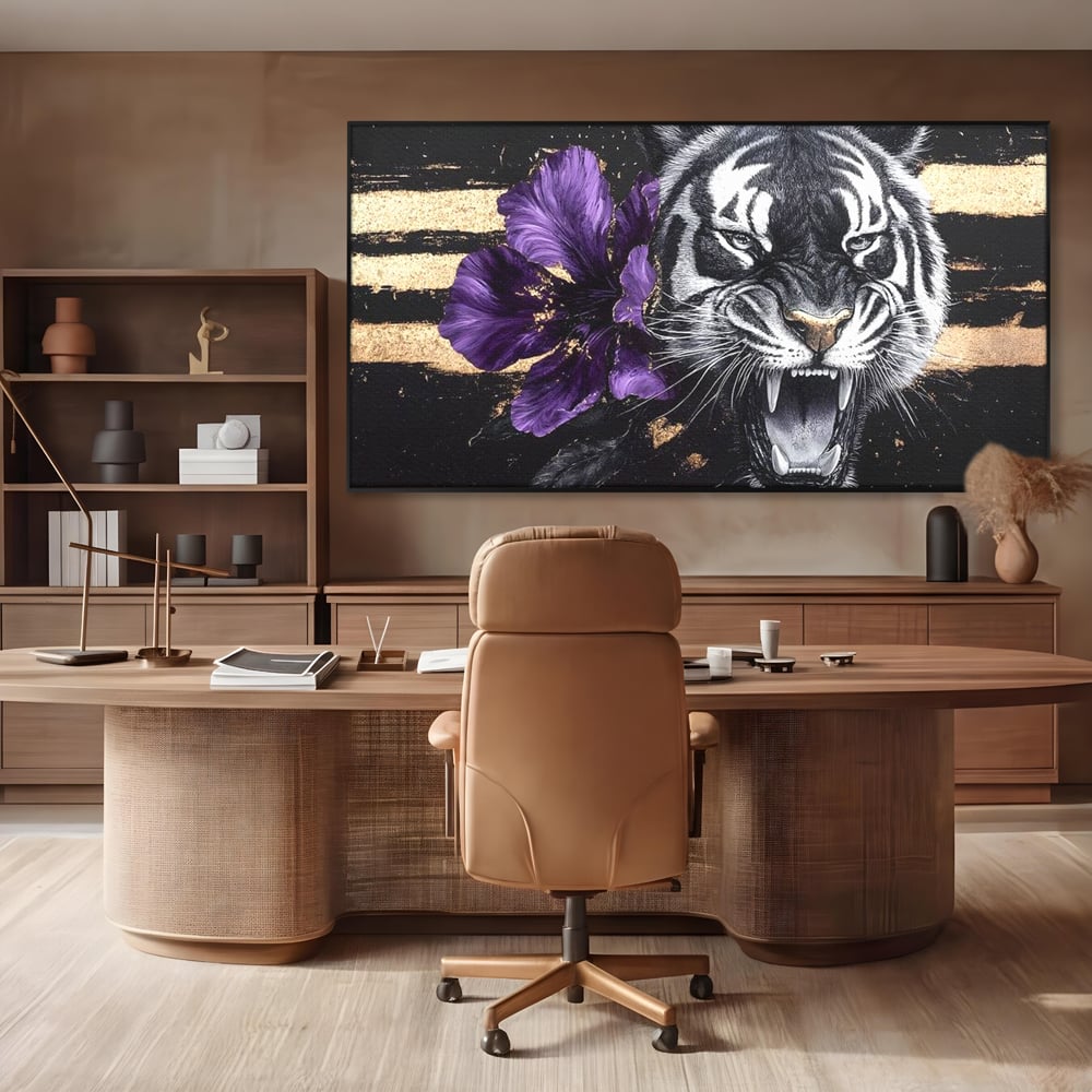 Tablou canvas cu tablou canvas cu tigru si iris violet, in rama de aluminiu negru, pe perete intr-un birou