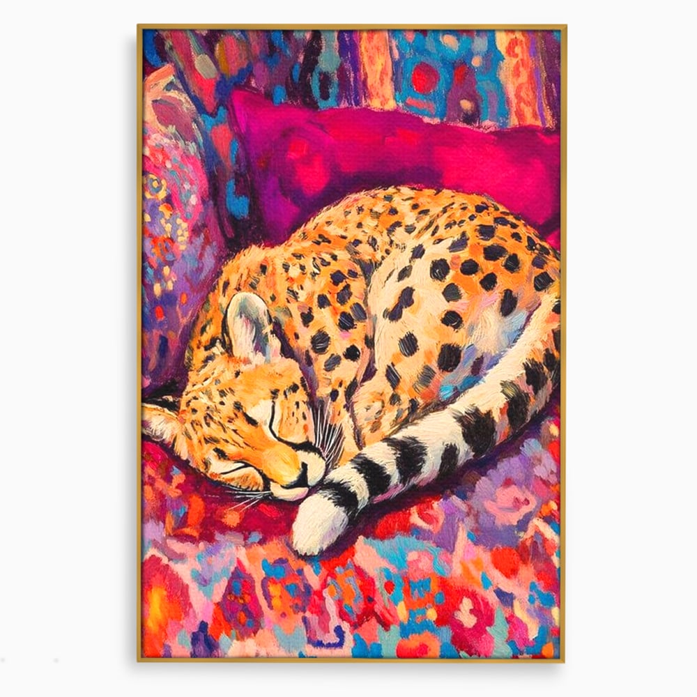 Tablou canvas cu tablou canvas cu ghepard dormind, in rama de aluminiu auriu