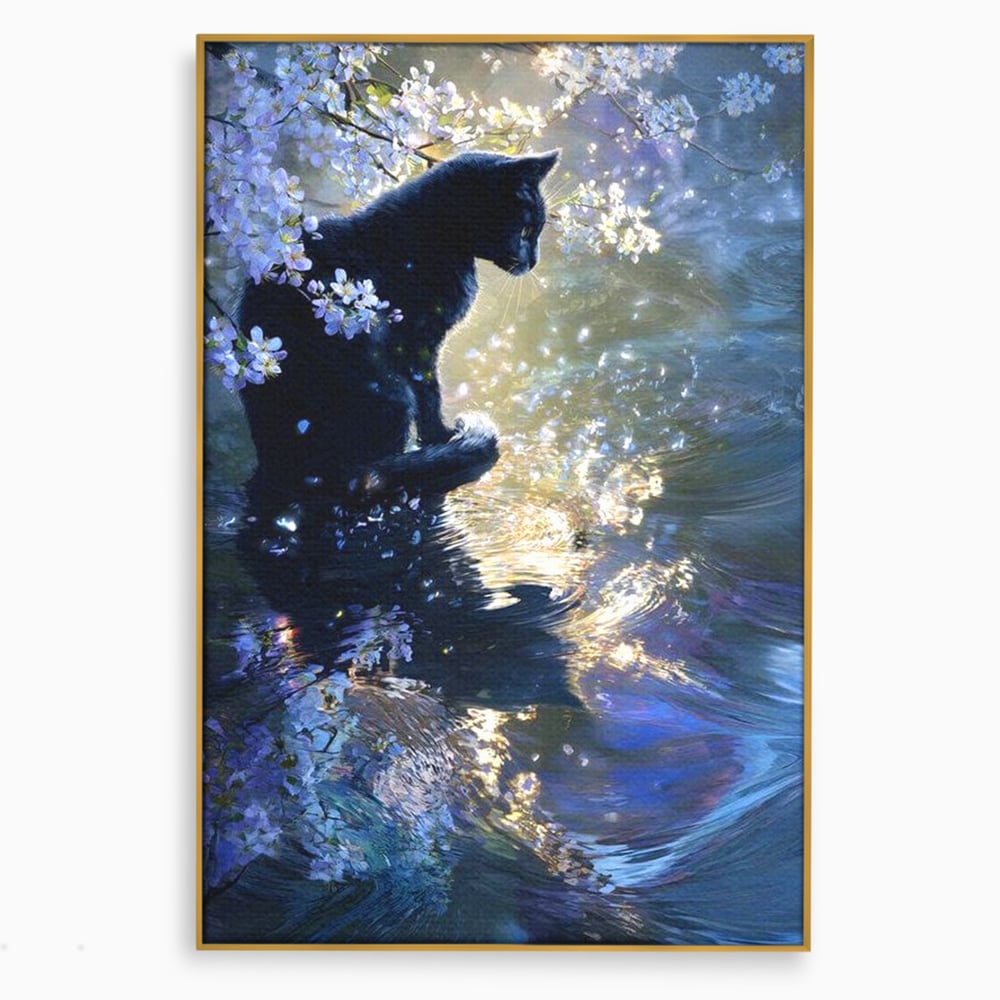 Tablou canvas cu tablou canvas cu pisica neagra pe malul apei, in rama de aluminiu auriu