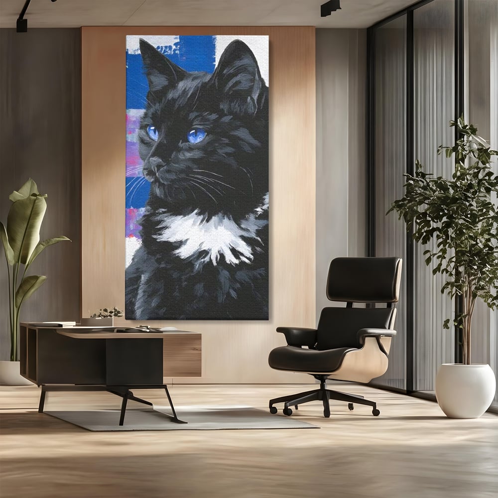 Tablou canvas cu tablou canvas cu pisica neagra, fara rama, pe sasiu de lemn, pe perete intr-un birou