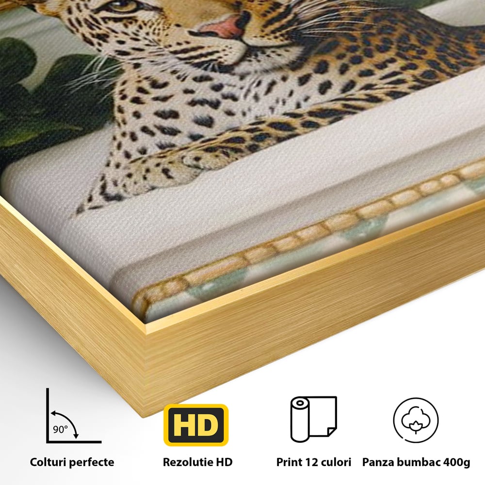 Detaliu al suprafetei: tablou canvas cu leopard in cada, in rama de aluminiu auriu