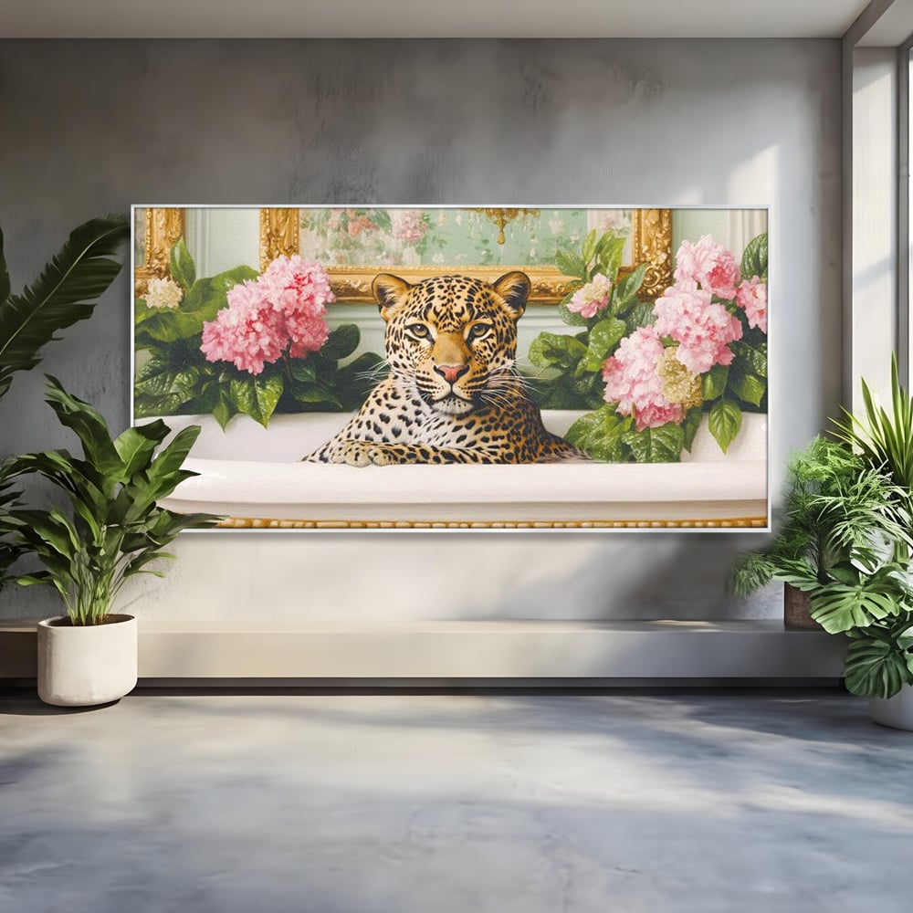 Tablou canvas cu tablou canvas cu leopard in cada, in rama de aluminiu argintiu