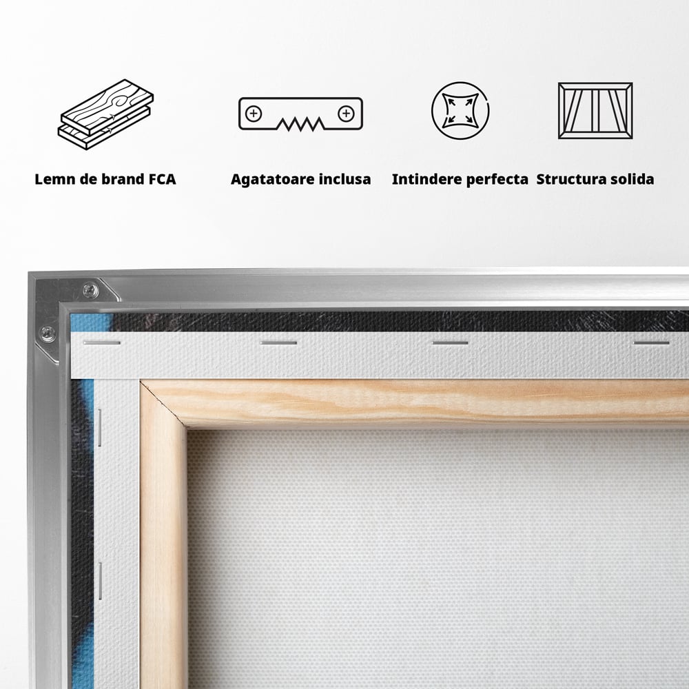 Tablou Canvas cu Motan Negru si Zgarda Stralucitoare, Negru Intens si Albastru Electric, M1531