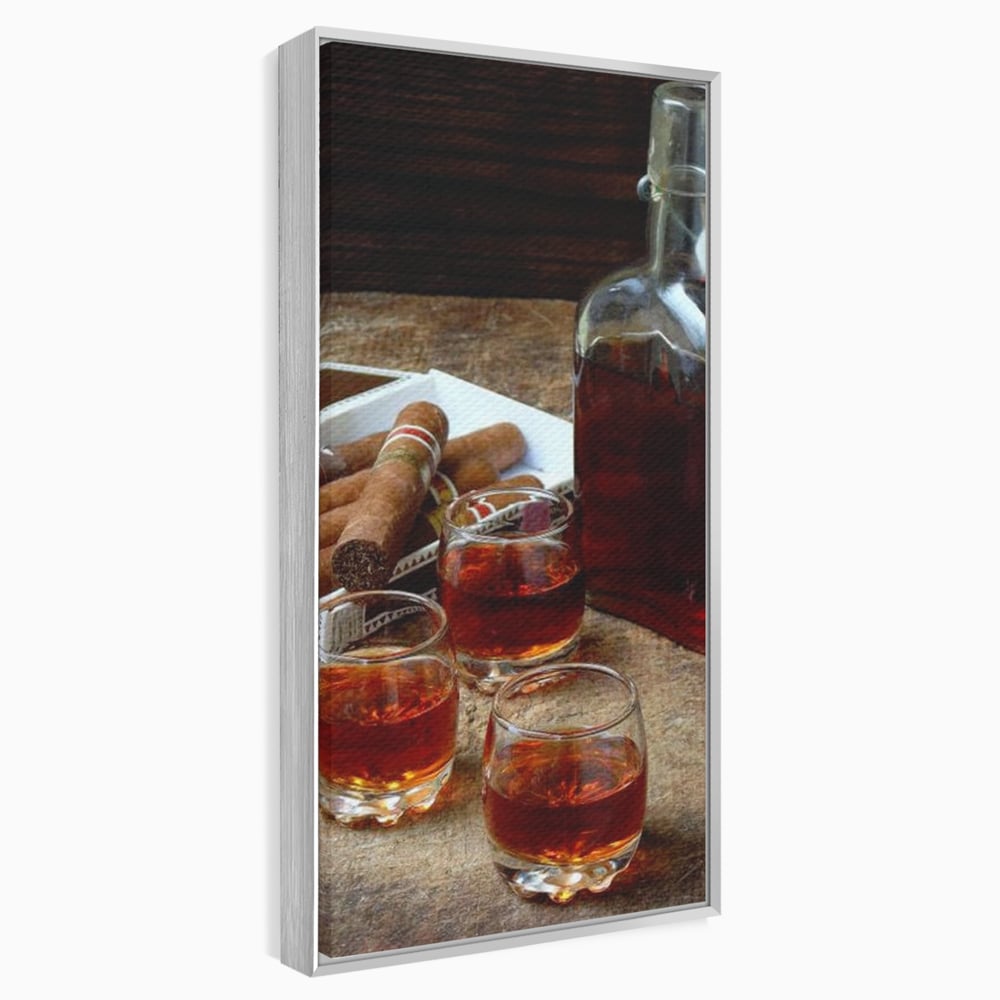Tablou canvas cu tablou canvas cu sticla de coniac si trabucuri, in rama de aluminiu argintiu