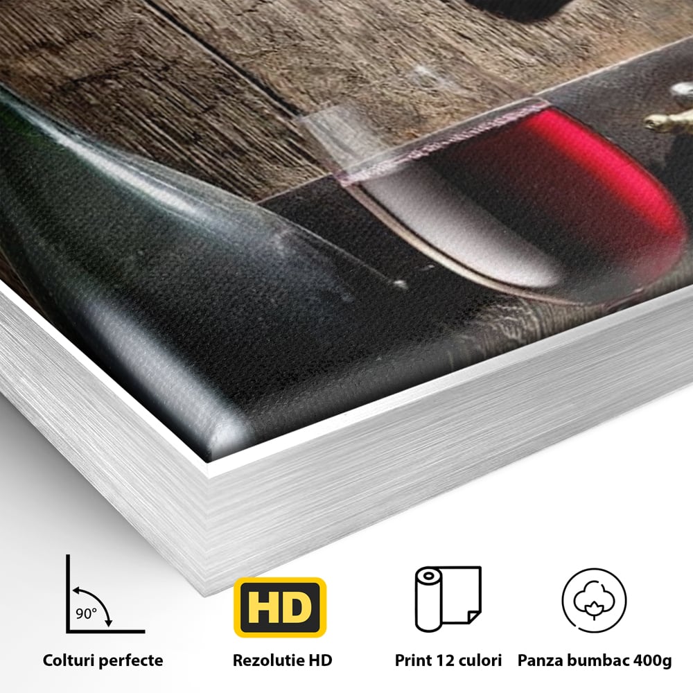 Detaliu al suprafetei: tablou canvas cu butoi si vin, in rama de aluminiu argintiu