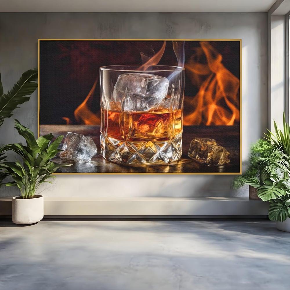 Tablou canvas cu tablou canvas cu pahar de whisky si foc, in rama de aluminiu auriu