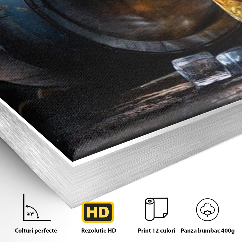 Detaliu al suprafetei: tablou canvas cu butoi de whisky si pahar cu gheata, in rama de aluminiu argintiu