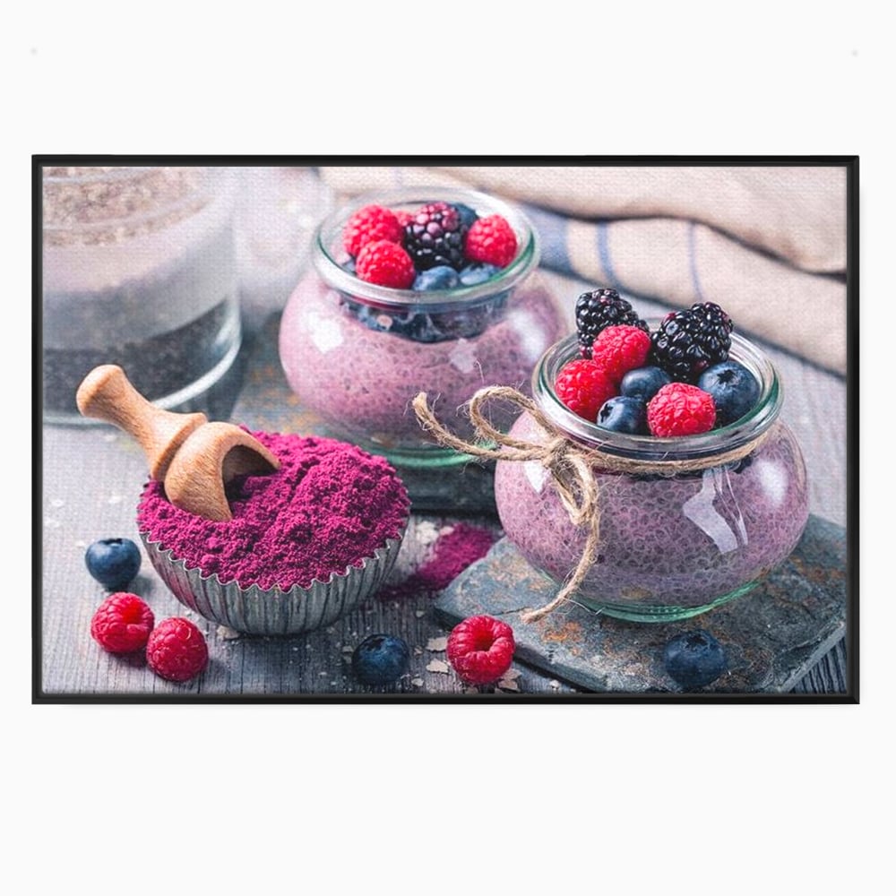 Tablou canvas cu natura moarta cu desert si fructe de padure, in rama de aluminiu negru
