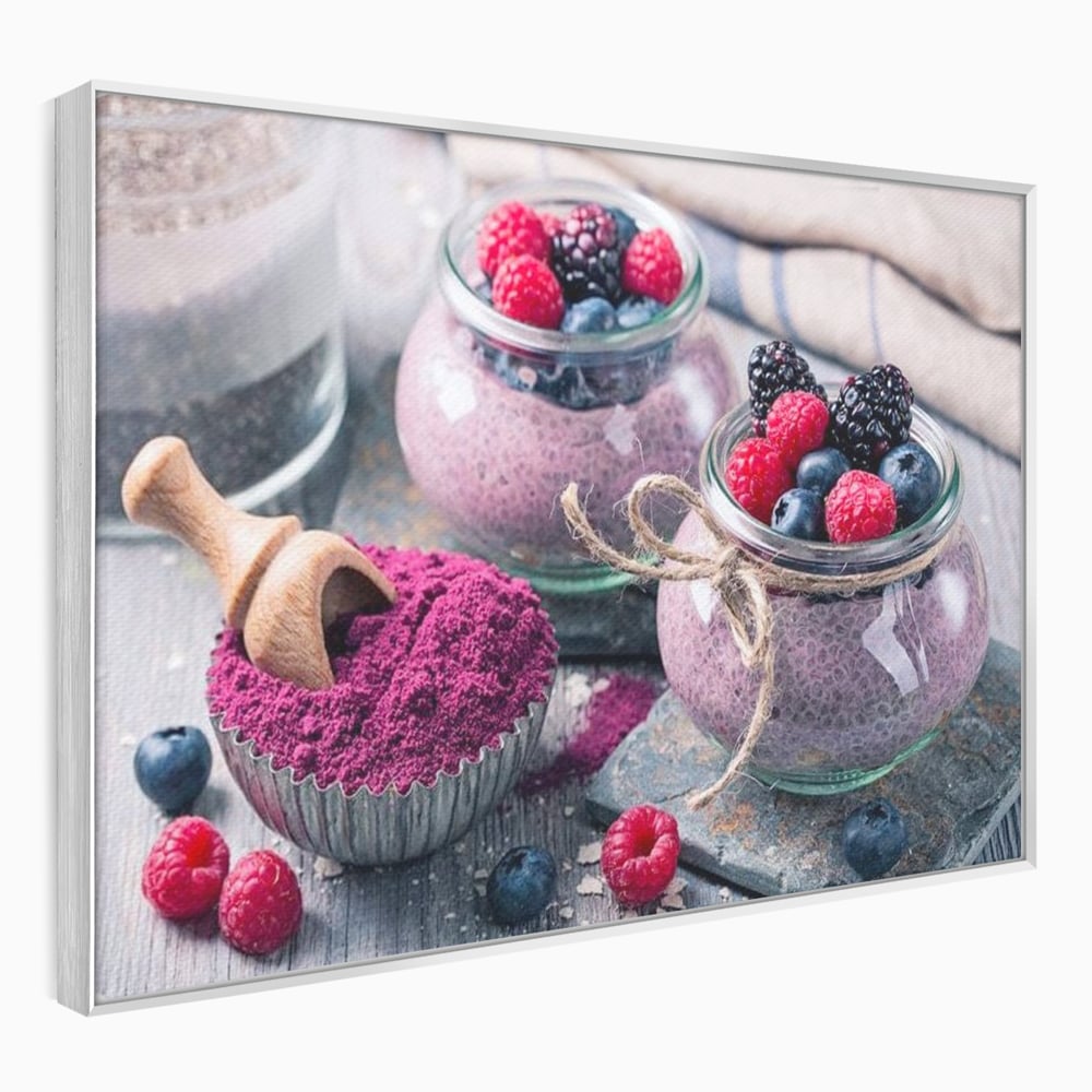 Tablou canvas cu natura moarta cu desert si fructe de padure, in rama de aluminiu argintiu
