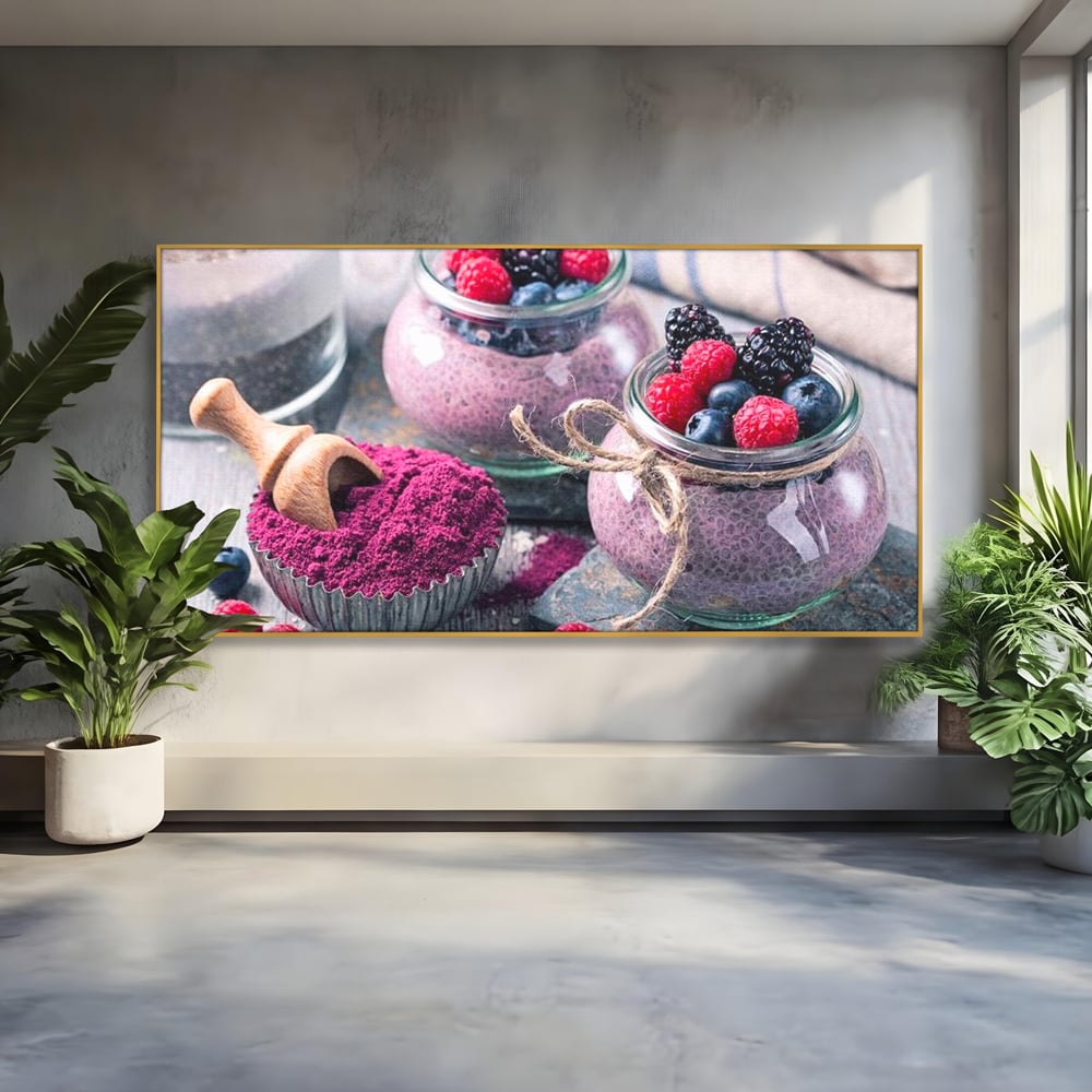 Tablou canvas cu natura moarta cu desert si fructe de padure, in rama de aluminiu auriu
