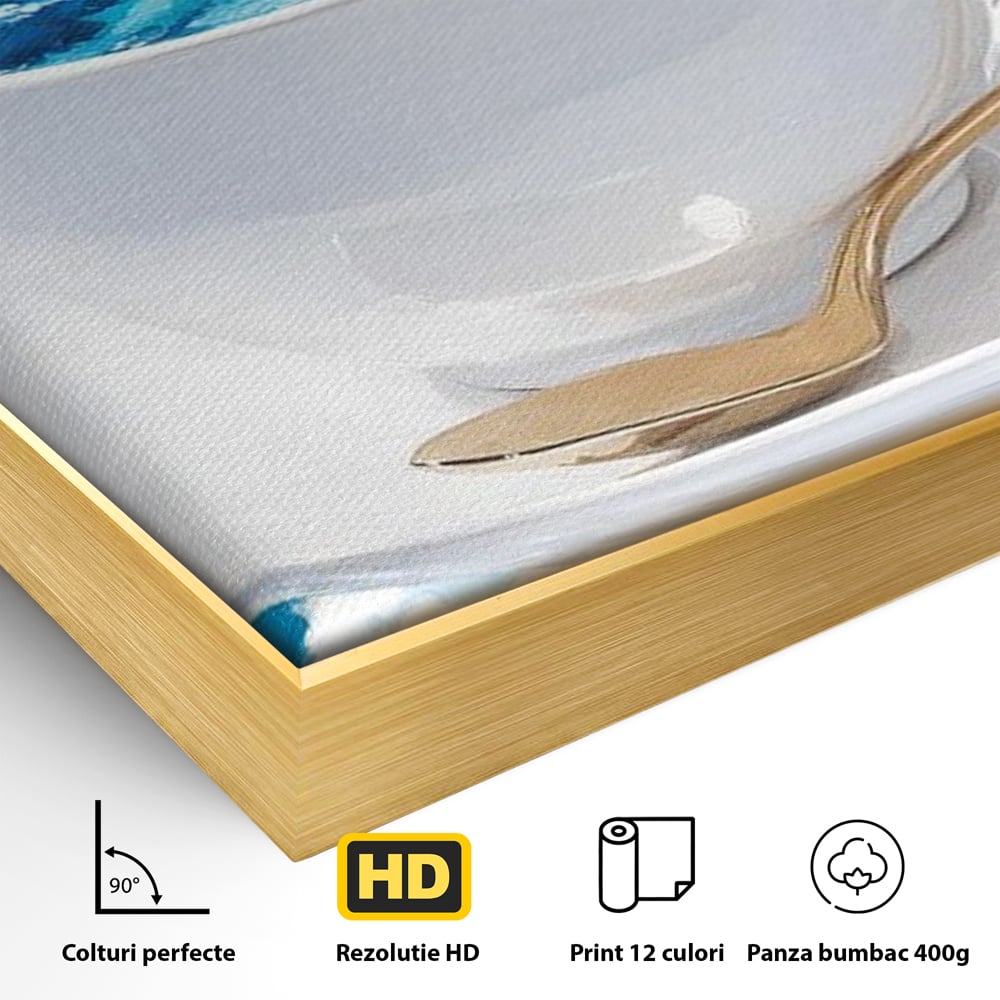Detaliu al suprafetei: tablou canvas cu ceasca de cafea si cer senin, in rama de aluminiu auriu