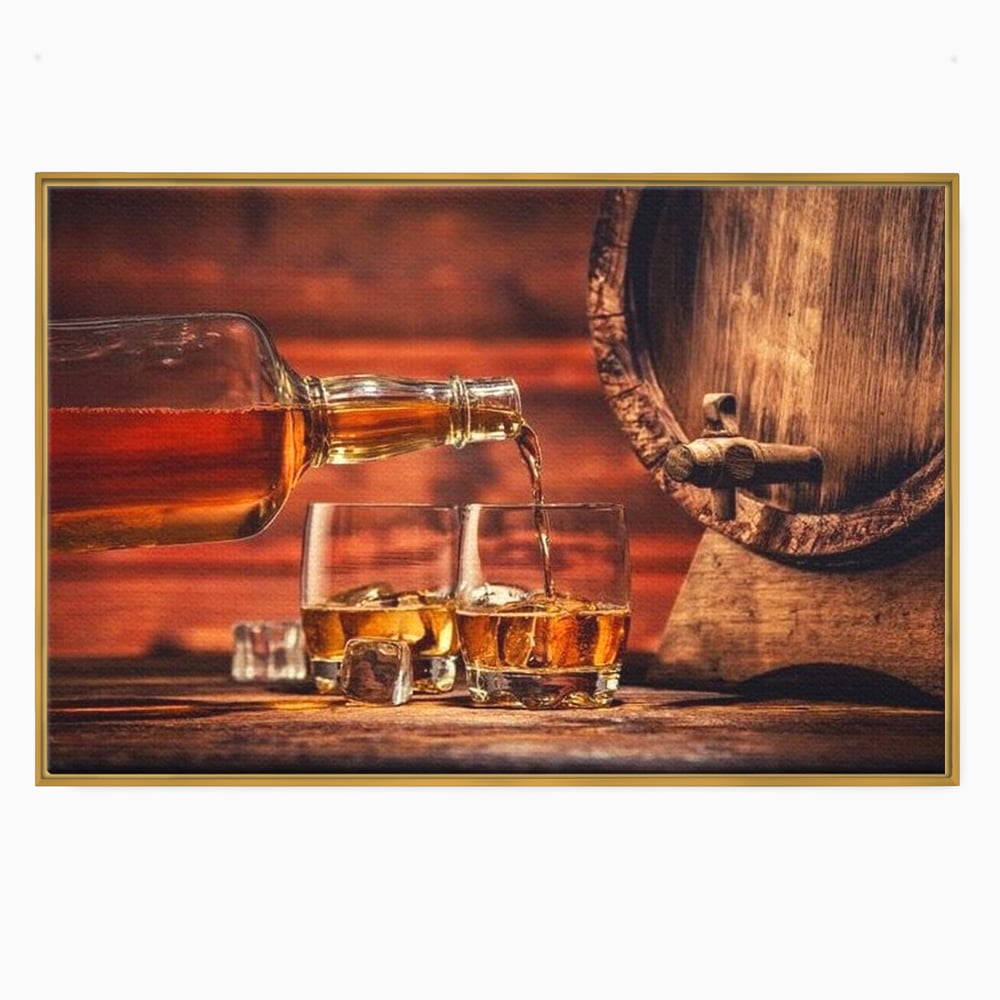 Tablou canvas cu tablou canvas cu whisky si butoi lemn, in rama de aluminiu auriu