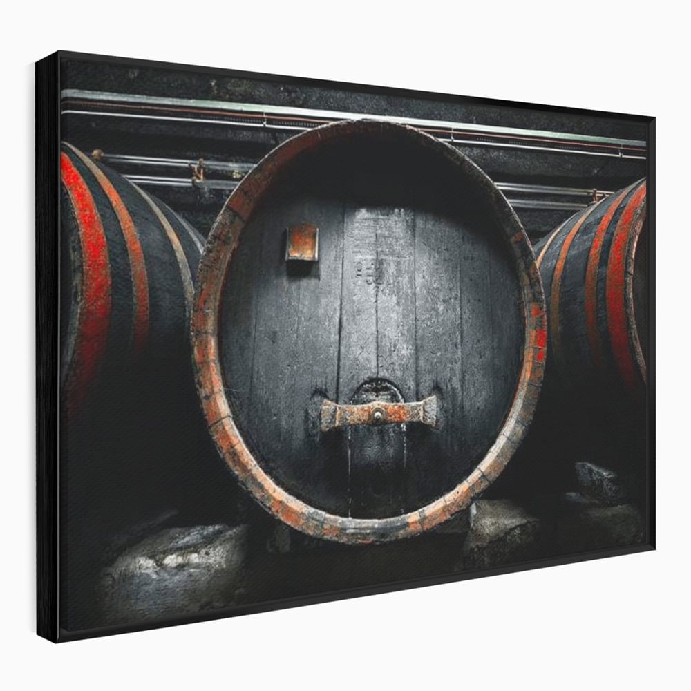 Tablou canvas cu butoaie de lemn din crama, in rama de aluminiu negru