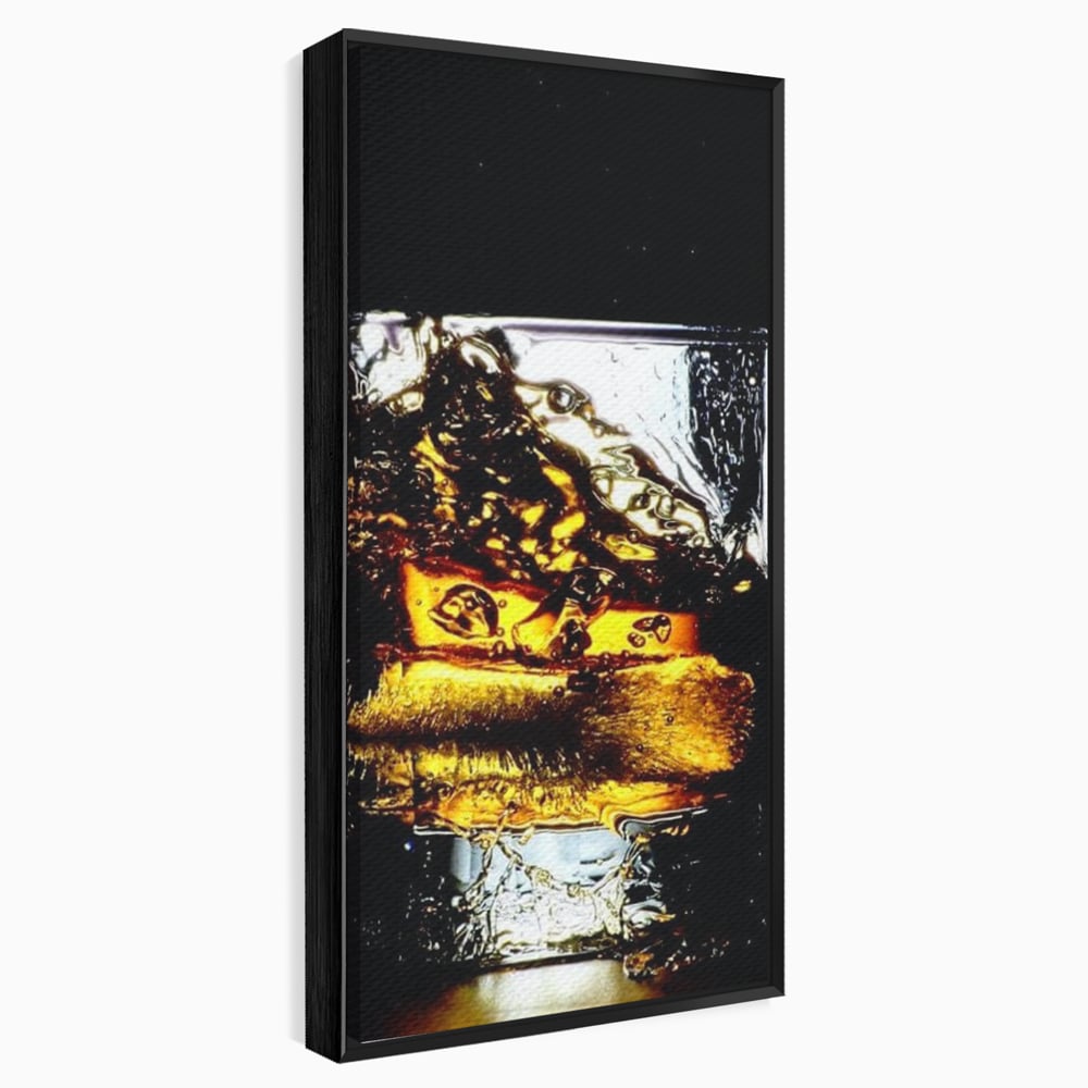 Tablou canvas cu tablou canvas cu pahar de whisky si gheata, in rama de aluminiu negru