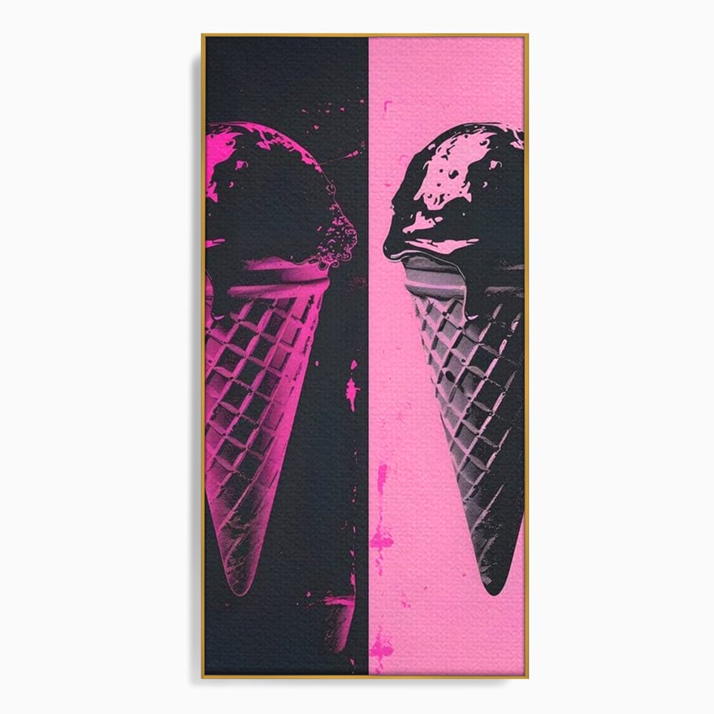 Tablou canvas cu tablou canvas cu doua inghetate pe bat impartit vertical, in rama de aluminiu auriu