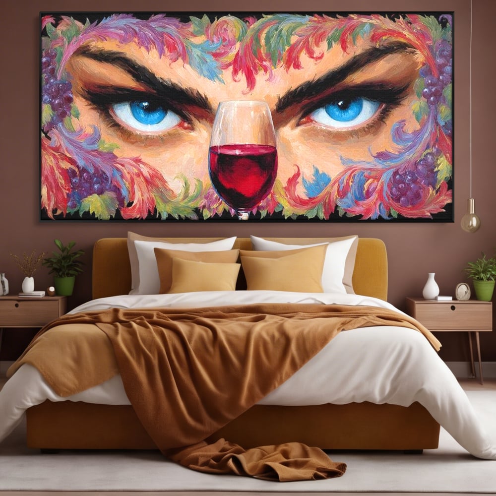 Tablou canvas cu tablou canvas cu ochi albastri si pahar de vin, in rama de aluminiu negru, pe perete intr-un dormitor