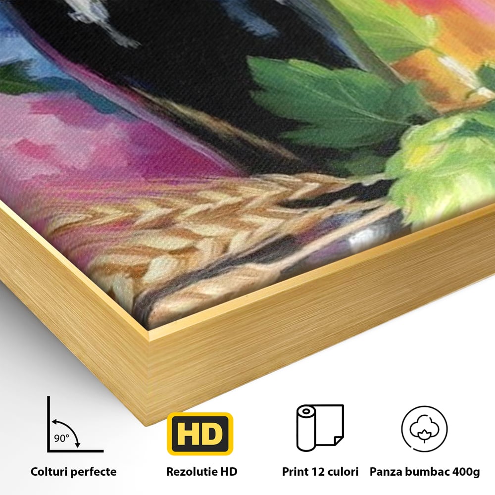 Detaliu al suprafetei: tablou canvas cu bere si flori, in rama de aluminiu auriu