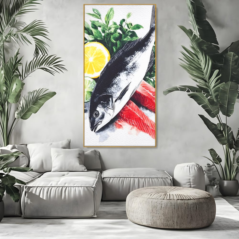 Tablou canvas cu ilustratie cu peste intreg si fileuri, in rama de aluminiu auriu, pe perete intr-un living