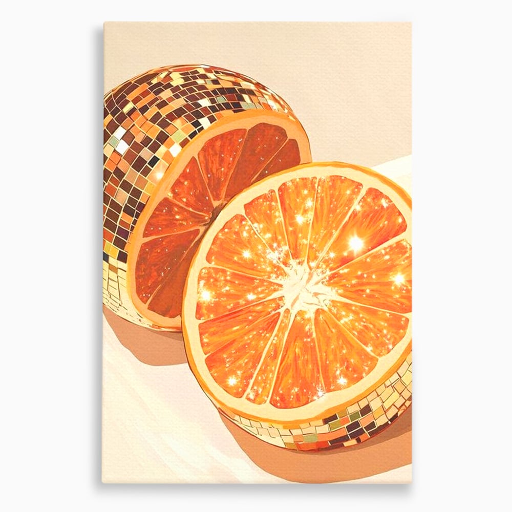 Tablou canvas cu ilustratie digitala cu felii de portocala si globuri disco, fara rama, pe sasiu de lemn