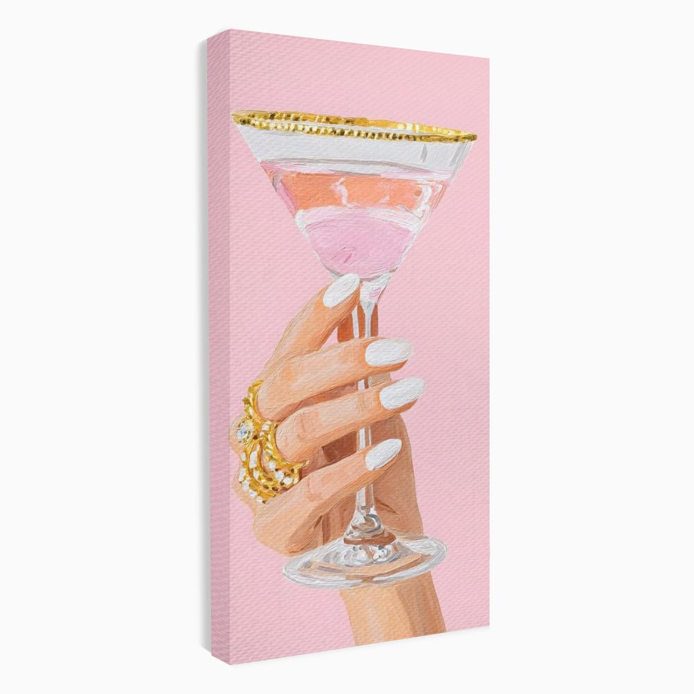 Tablou canvas cu ilustratie cu mana care tine pahar de cocktail, fara rama, pe sasiu de lemn
