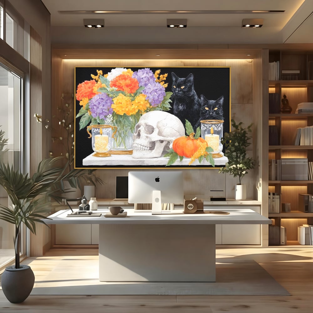 Tablou canvas cu tablou canvas cu pisici negre si craniu, in rama de aluminiu auriu, pe perete intr-un birou