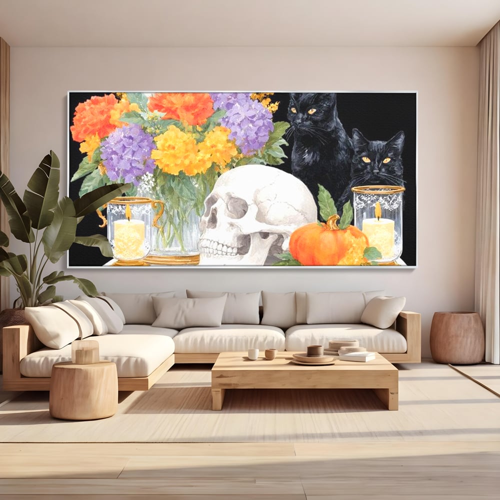Tablou canvas cu tablou canvas cu pisici negre si craniu, in rama de aluminiu argintiu, pe perete intr-un living